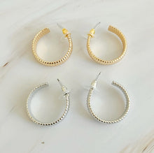Load image into Gallery viewer, Small Lux Cabled Golden Hoop Earrings
