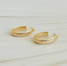 Load image into Gallery viewer, Small Lux Cabled Golden Hoop Earrings
