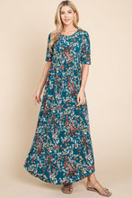 Load image into Gallery viewer, The Stella Printed Shirred Maxi Dress
