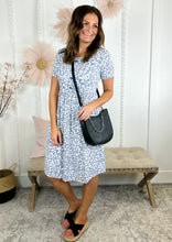 Load image into Gallery viewer, The Marie Blue Printed Casual Midi Dress
